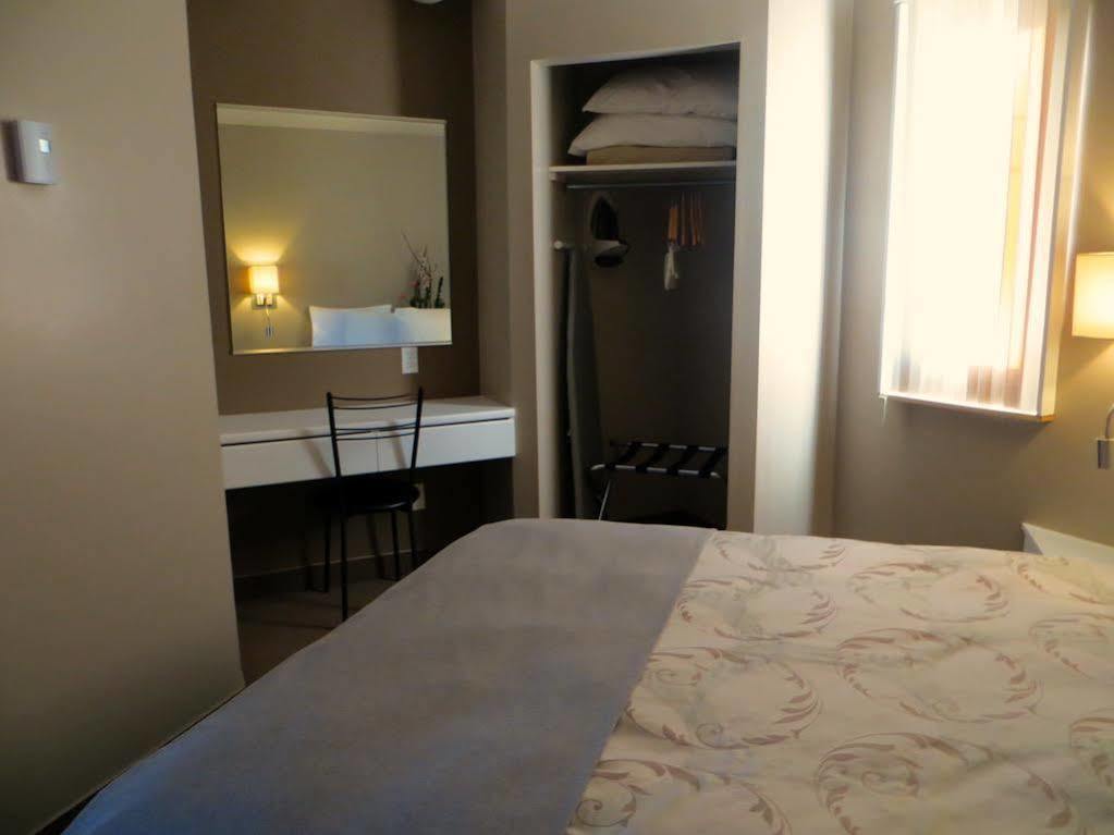 Invitation Motel 3*